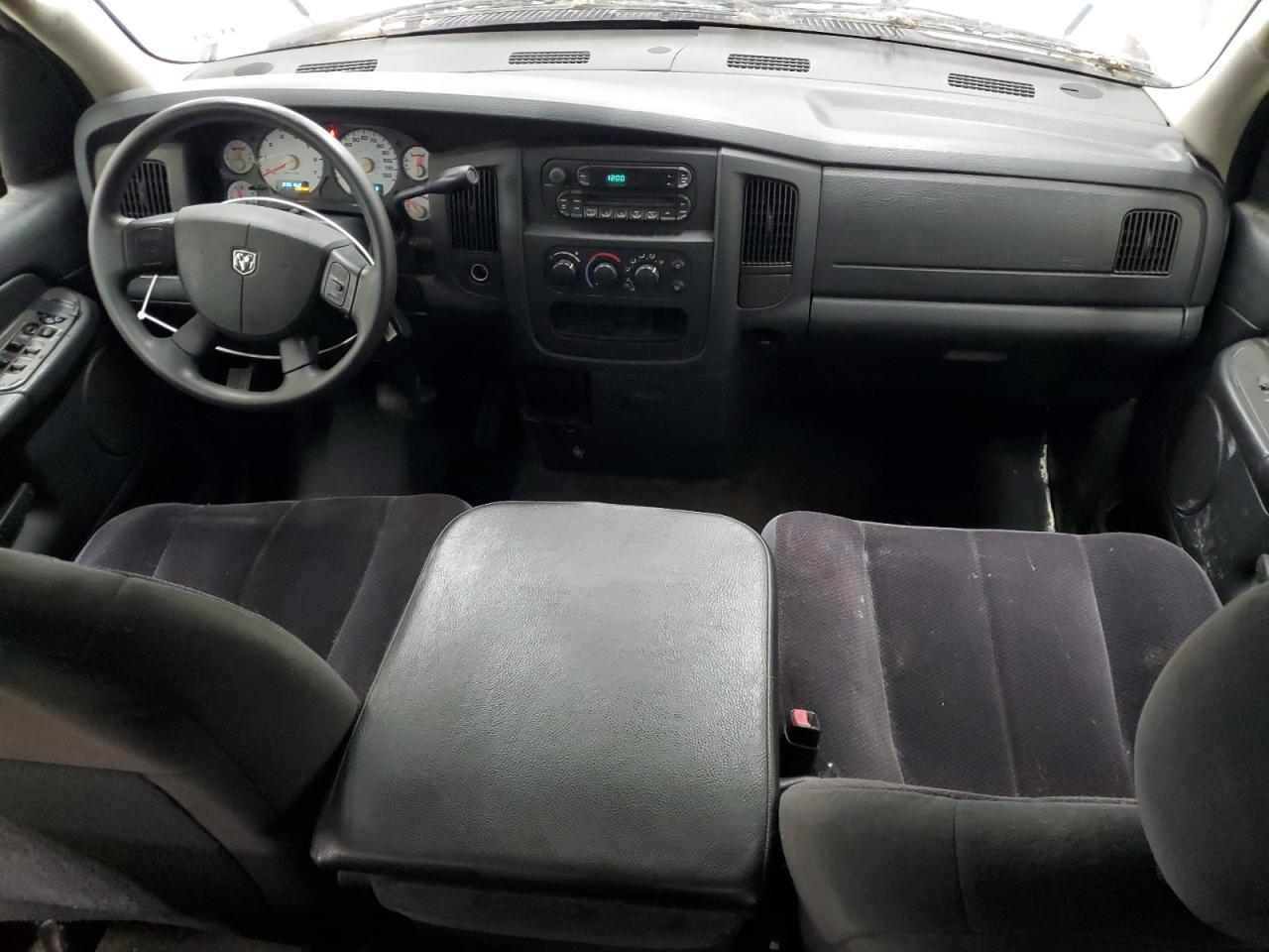 2005 Dodge RAM - Image 8