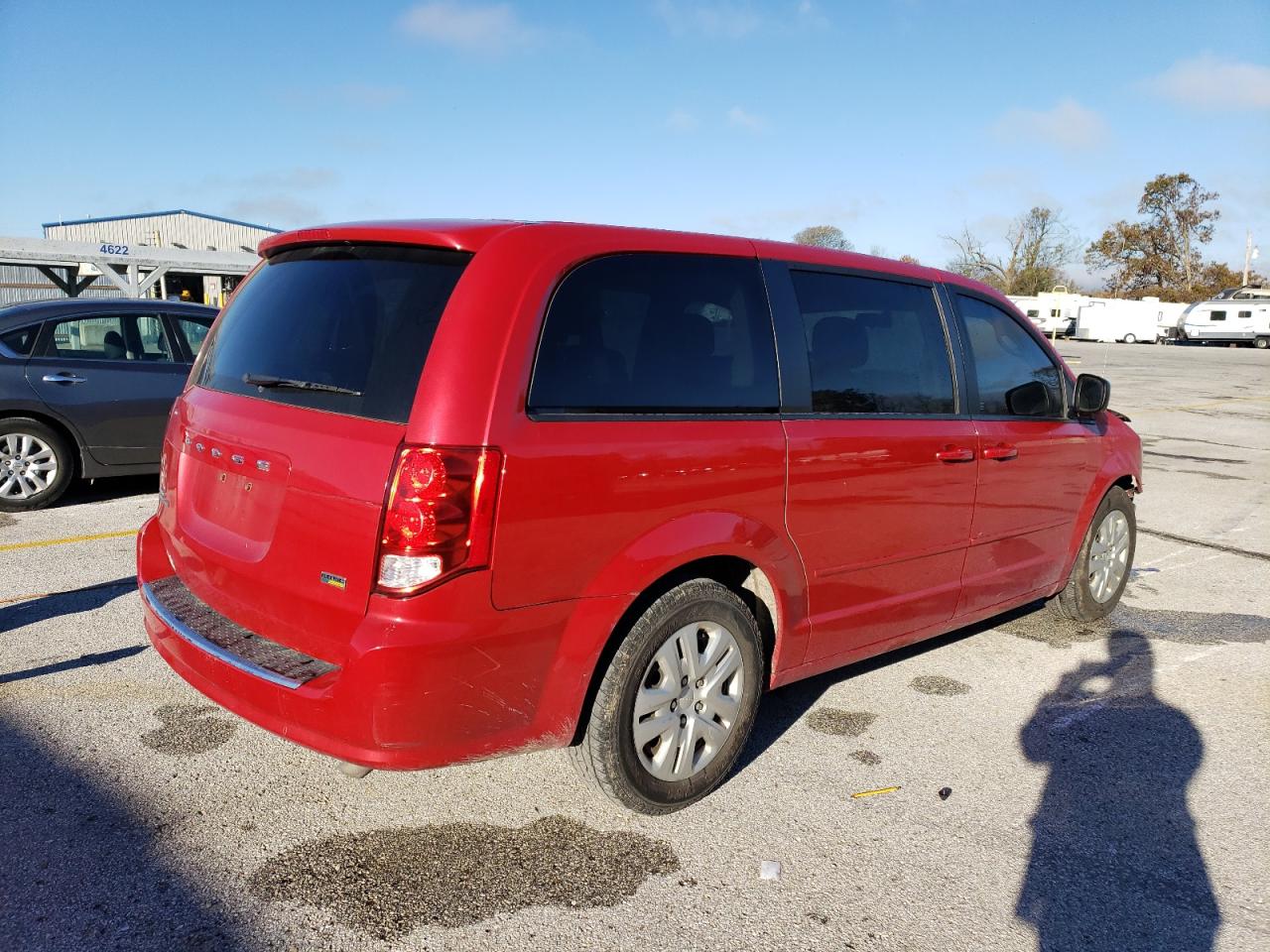 VIN 2C4RDGBG1GR143201 2016 DODGE CARAVAN no.3