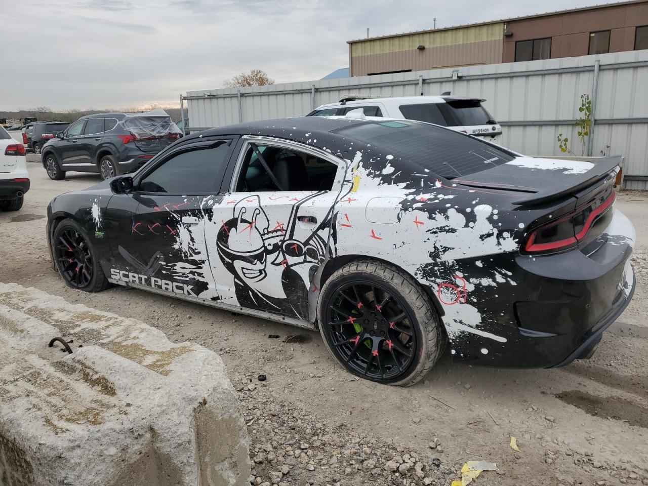 2019 Dodge Charger - Image 2