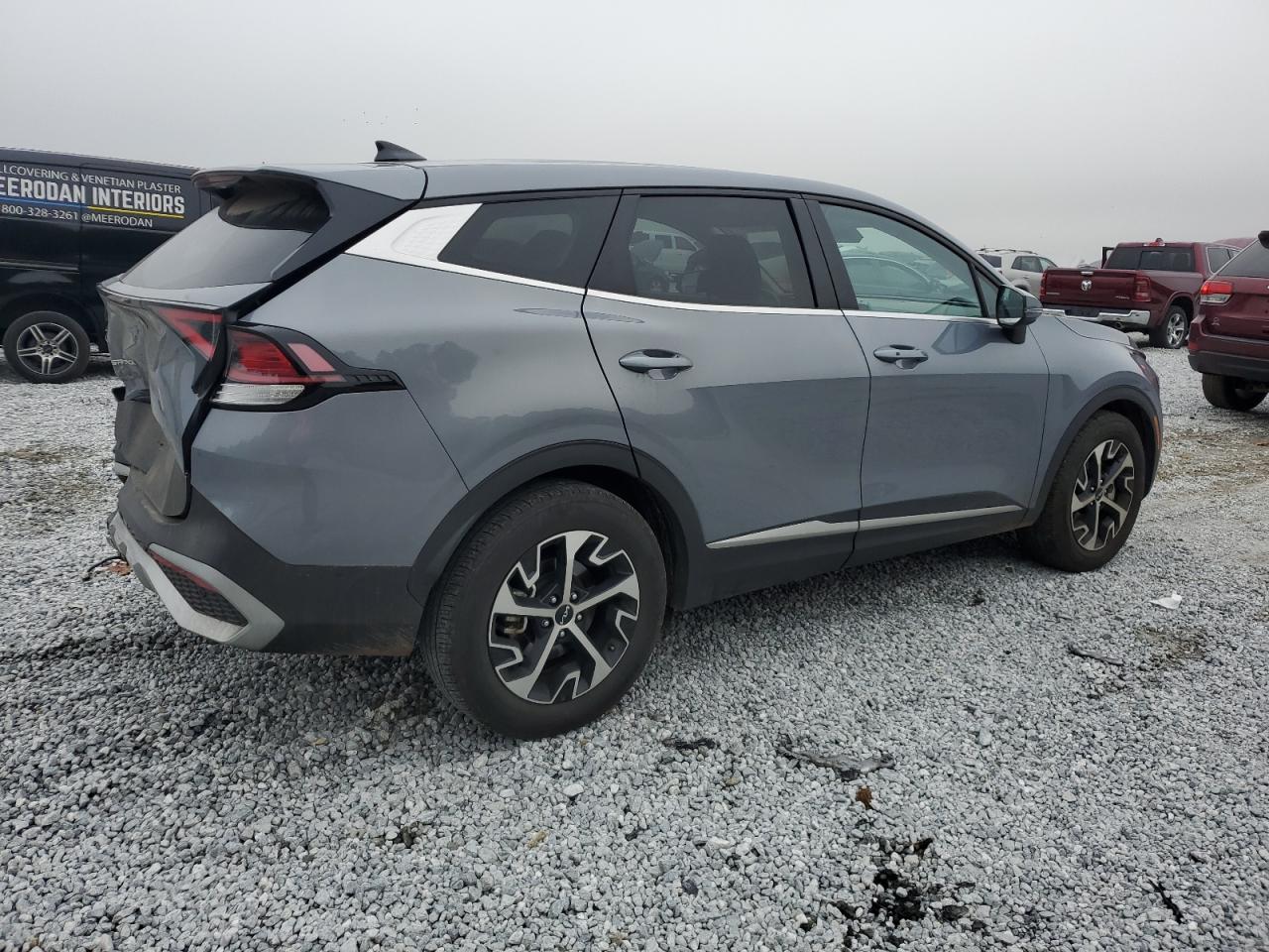 2024 Kia Sportage - Image 3
