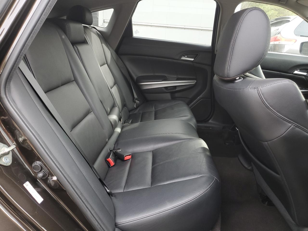 2013 Honda Crosstour - Image 10