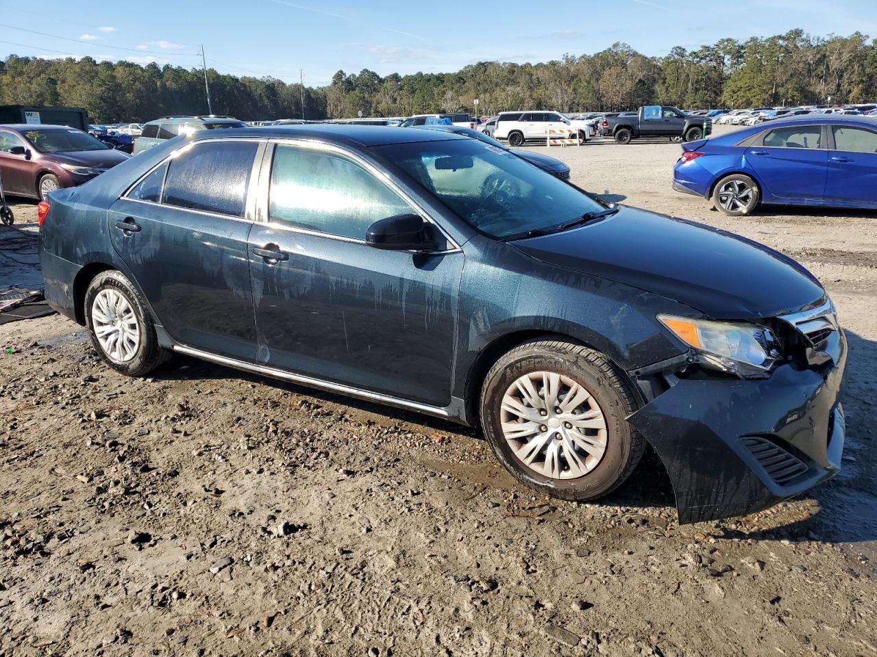 2014 Toyota Camry - Image 4