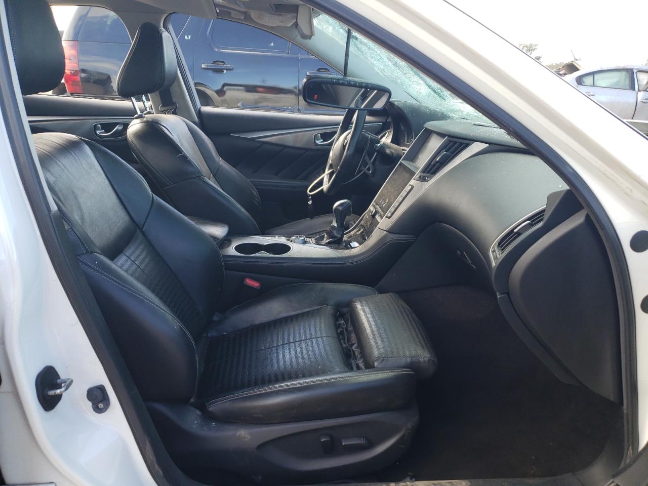 2015 Infiniti Q50 Base VIN: JN1BV7APXFM338699 Lot: 61614585