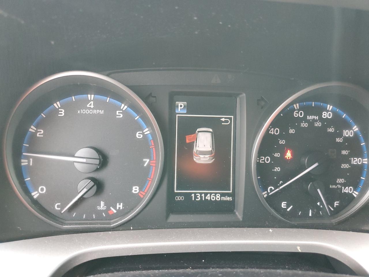 2017 Toyota RAV 4 - Image 9