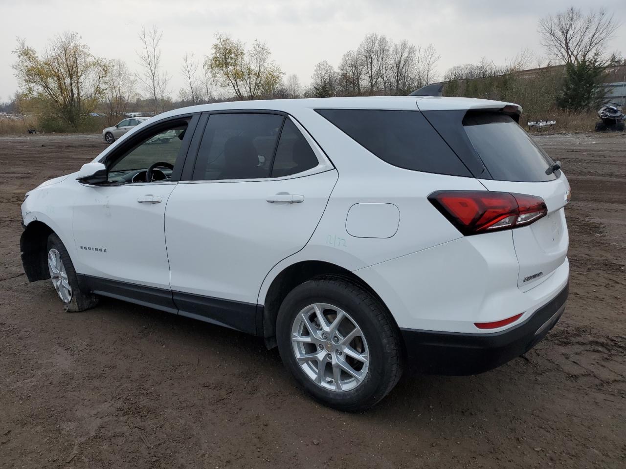 VIN 3GNAXUEV1NL177296 2022 CHEVROLET EQUINOX no.2