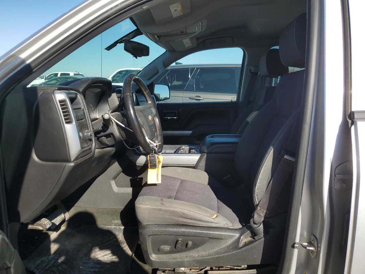 2014 Chevrolet Silverado - Image 7
