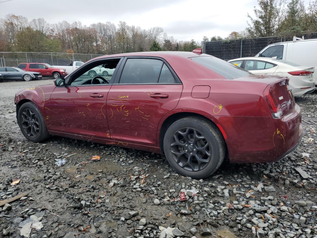 2019 Chrysler 300 - Image 2