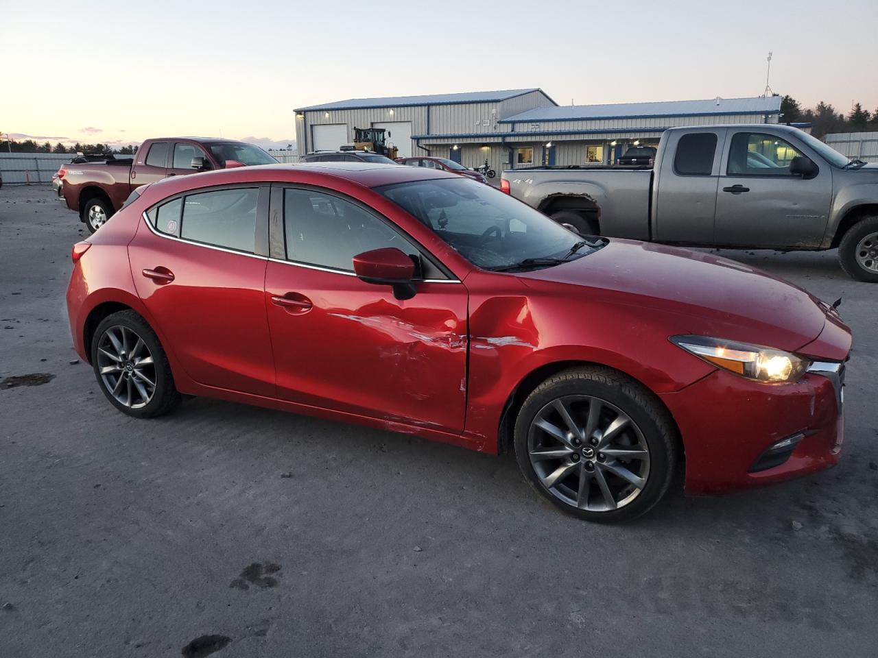 2018 Mazda 3 - Image 4