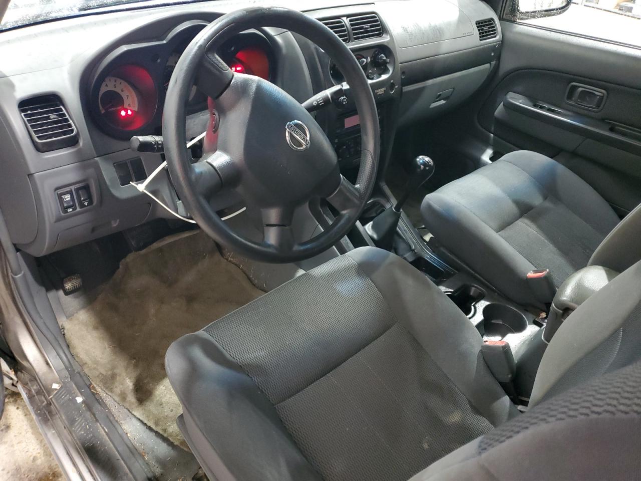 2004 Nissan Navara (Frontier) - Image 8