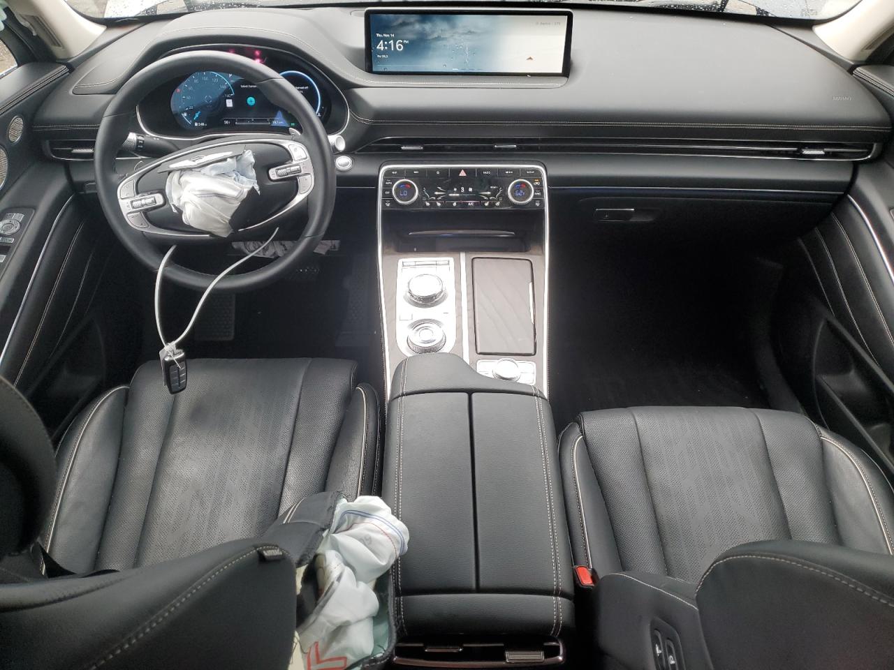 2023 Genesis GV80 - Image 8