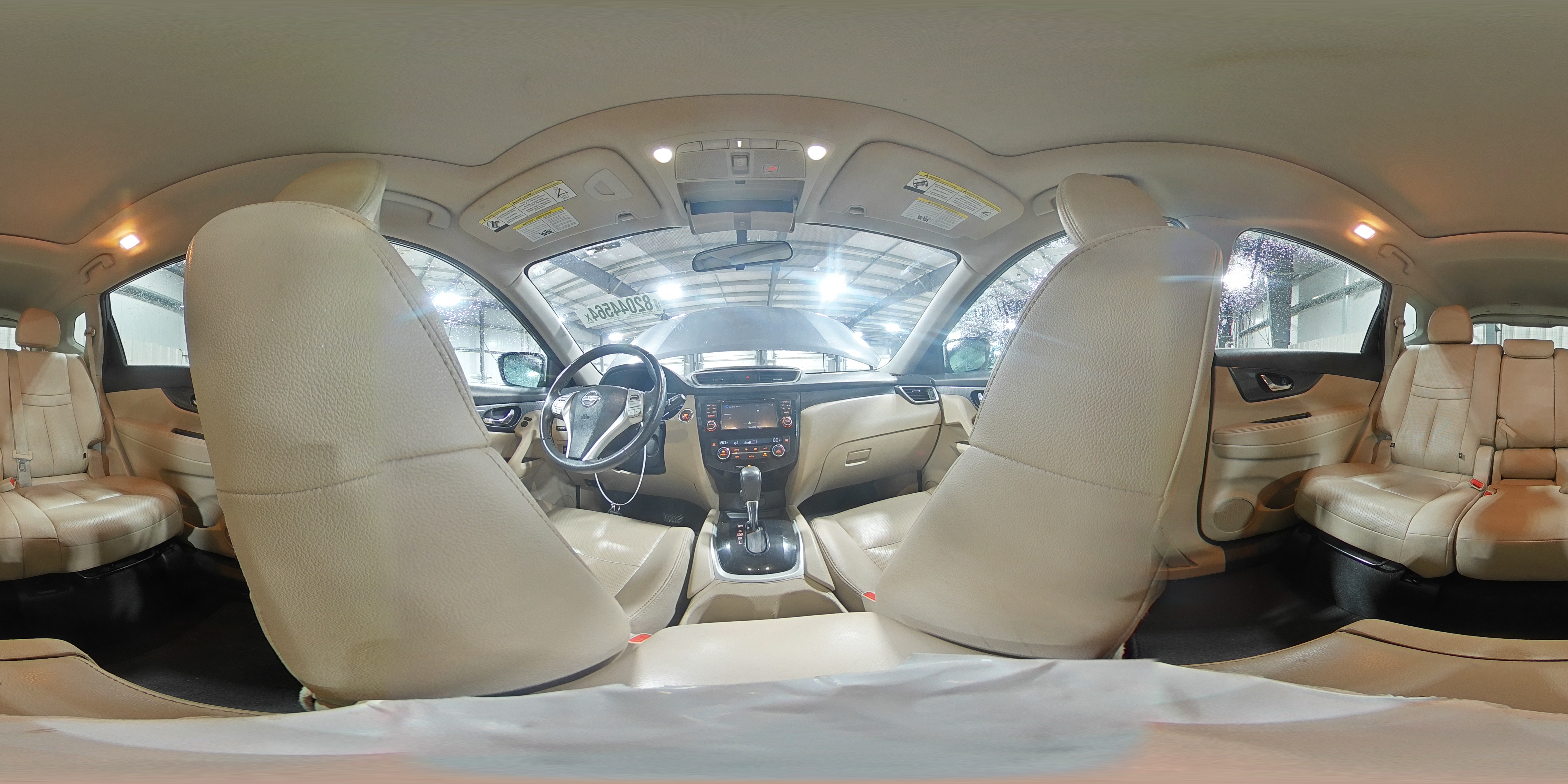2016 Nissan Rogue - Image 14