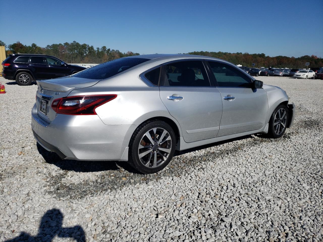 2017 Nissan Altima 2.5 VIN: 1N4AL3AP4HC141646 Lot: 81065834