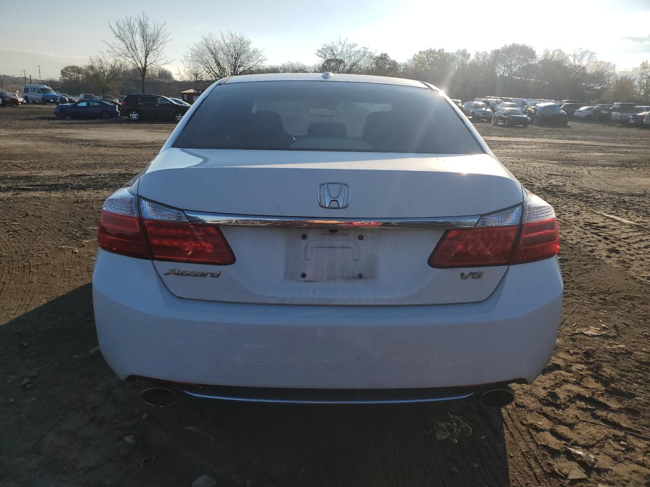 2013 Honda Accord Exl VIN: 1HGCR3F84DA008038 Lot: 81792174