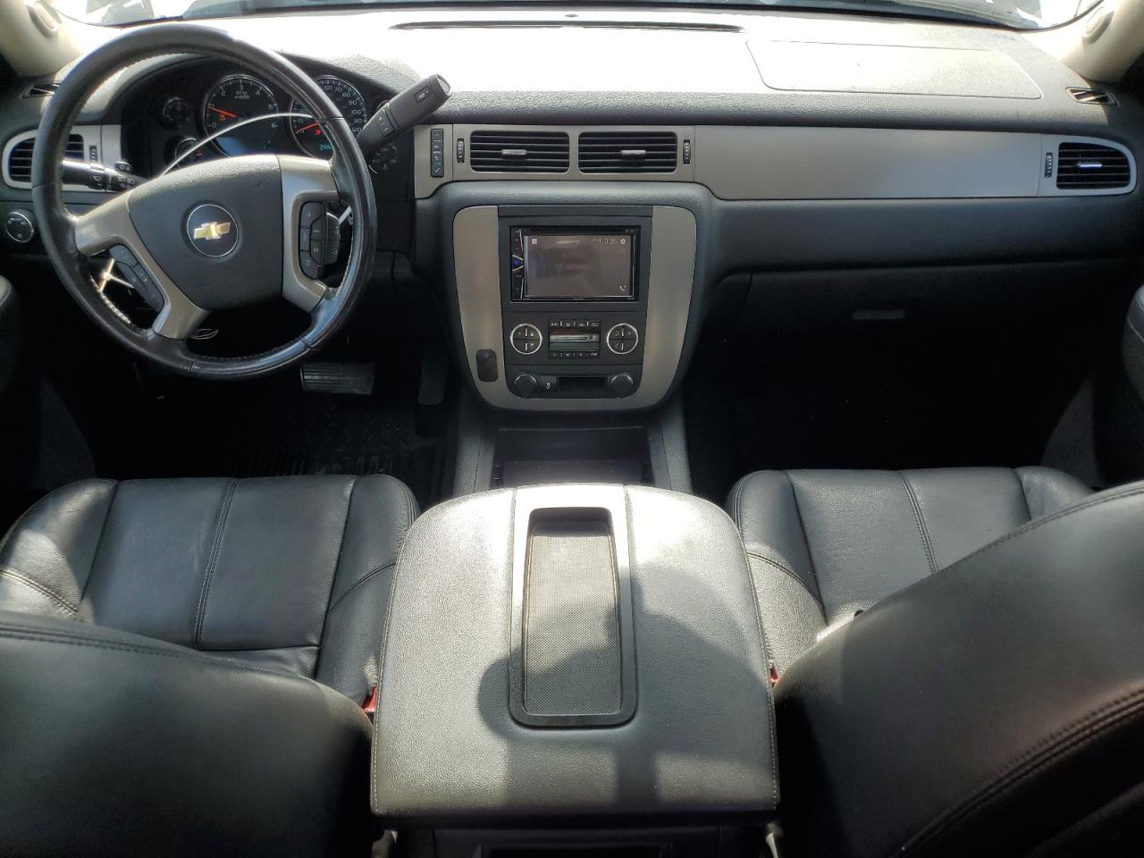 2013 Chevrolet Silverado - Image 8
