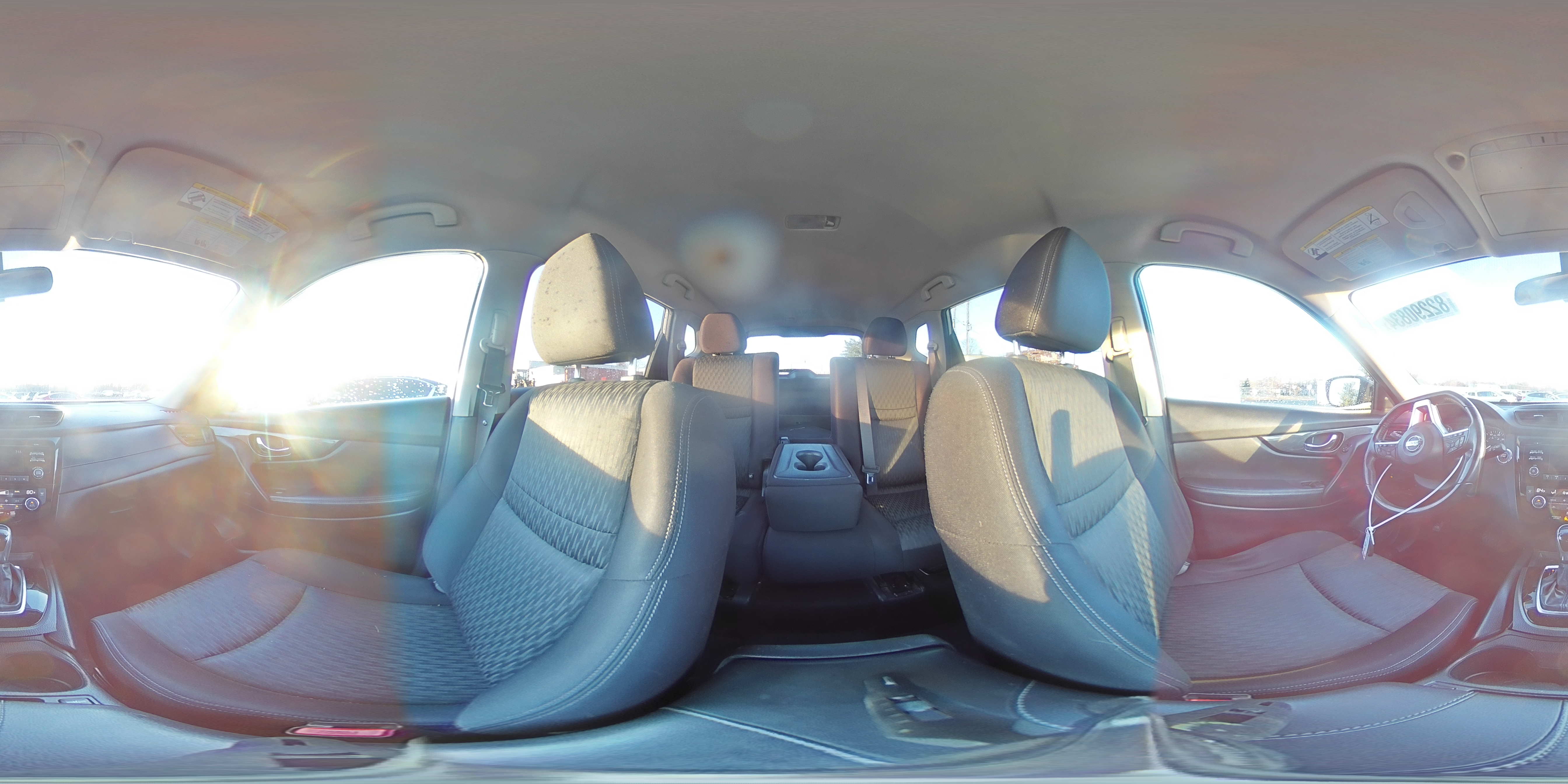2017 Nissan Rogue - Image 15