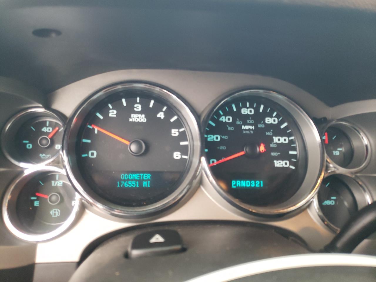 2008 Chevrolet Silverado - Image 9