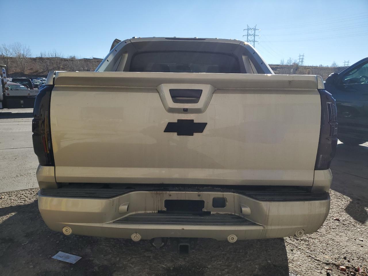 2007 Chevrolet Avalanche - Image 6