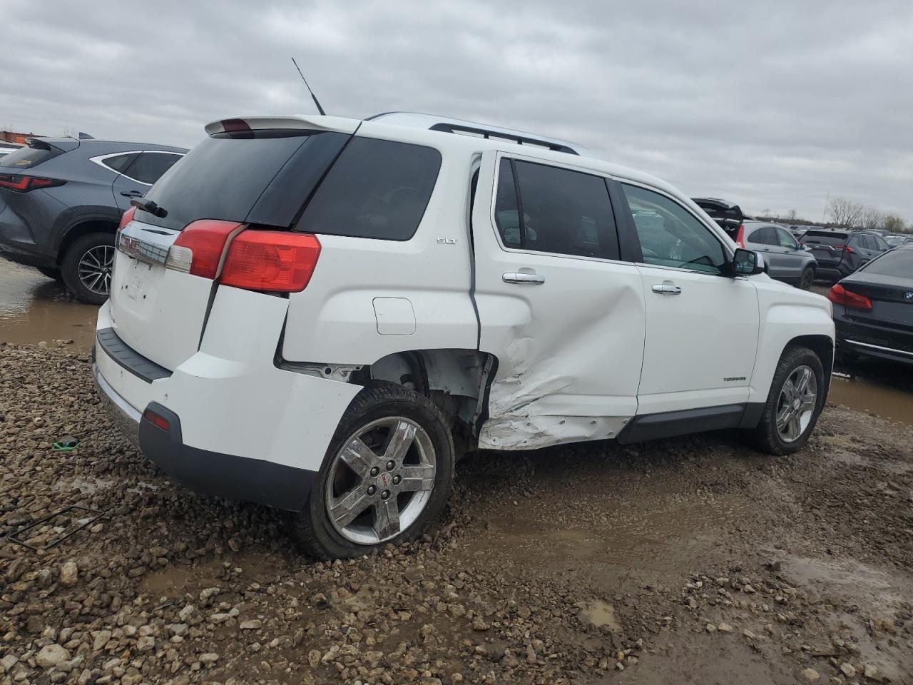2012 GMC Terrain - Image 3