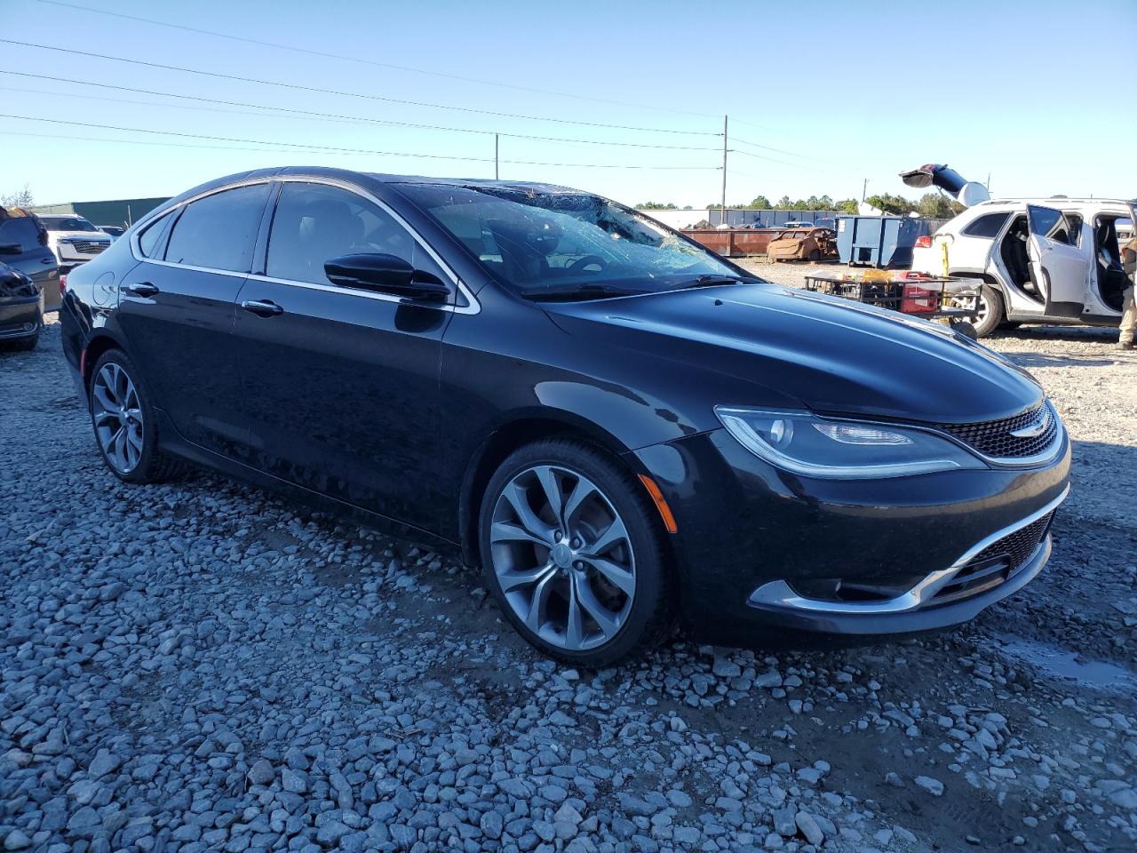 VIN 1C3CCCCB7FN564800 2015 CHRYSLER 200 no.4