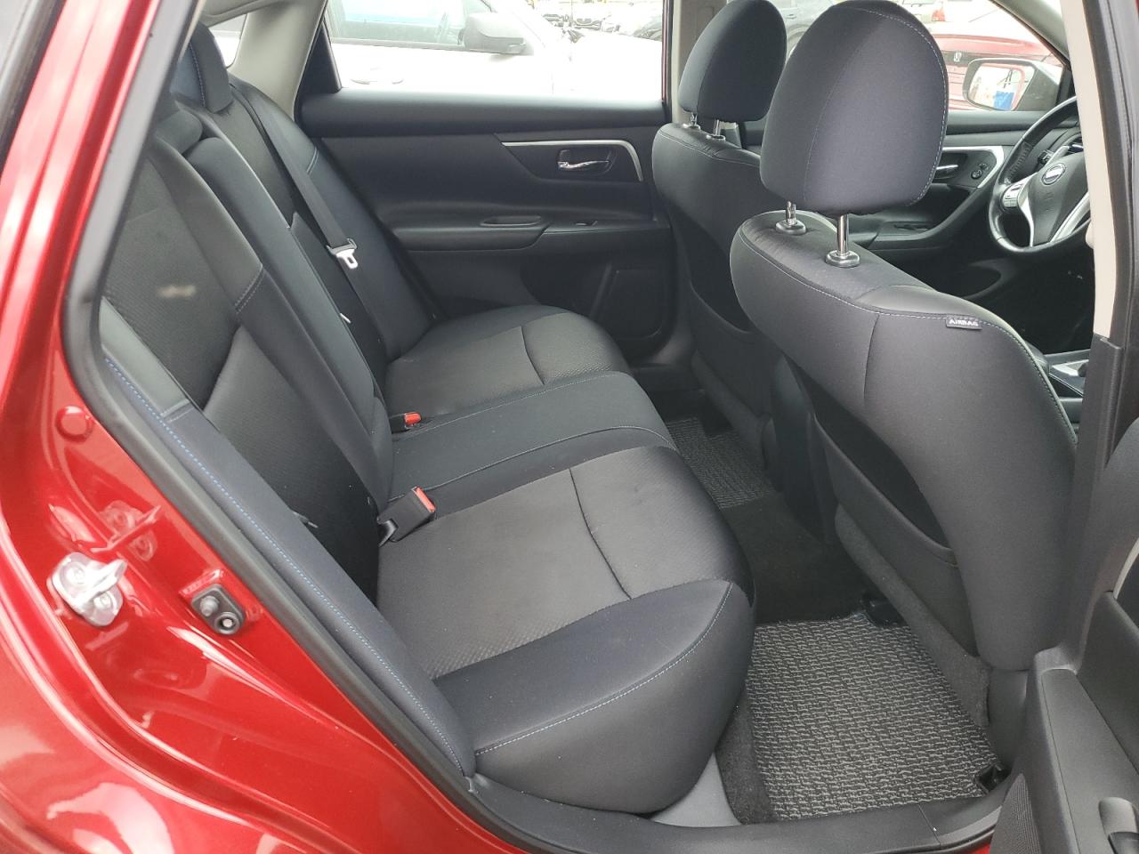 2018 Nissan Altima - Image 10