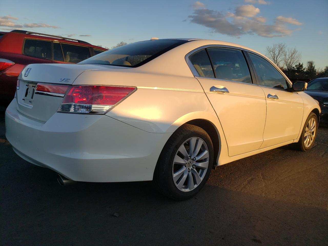 2011 Honda Accord - Image 3