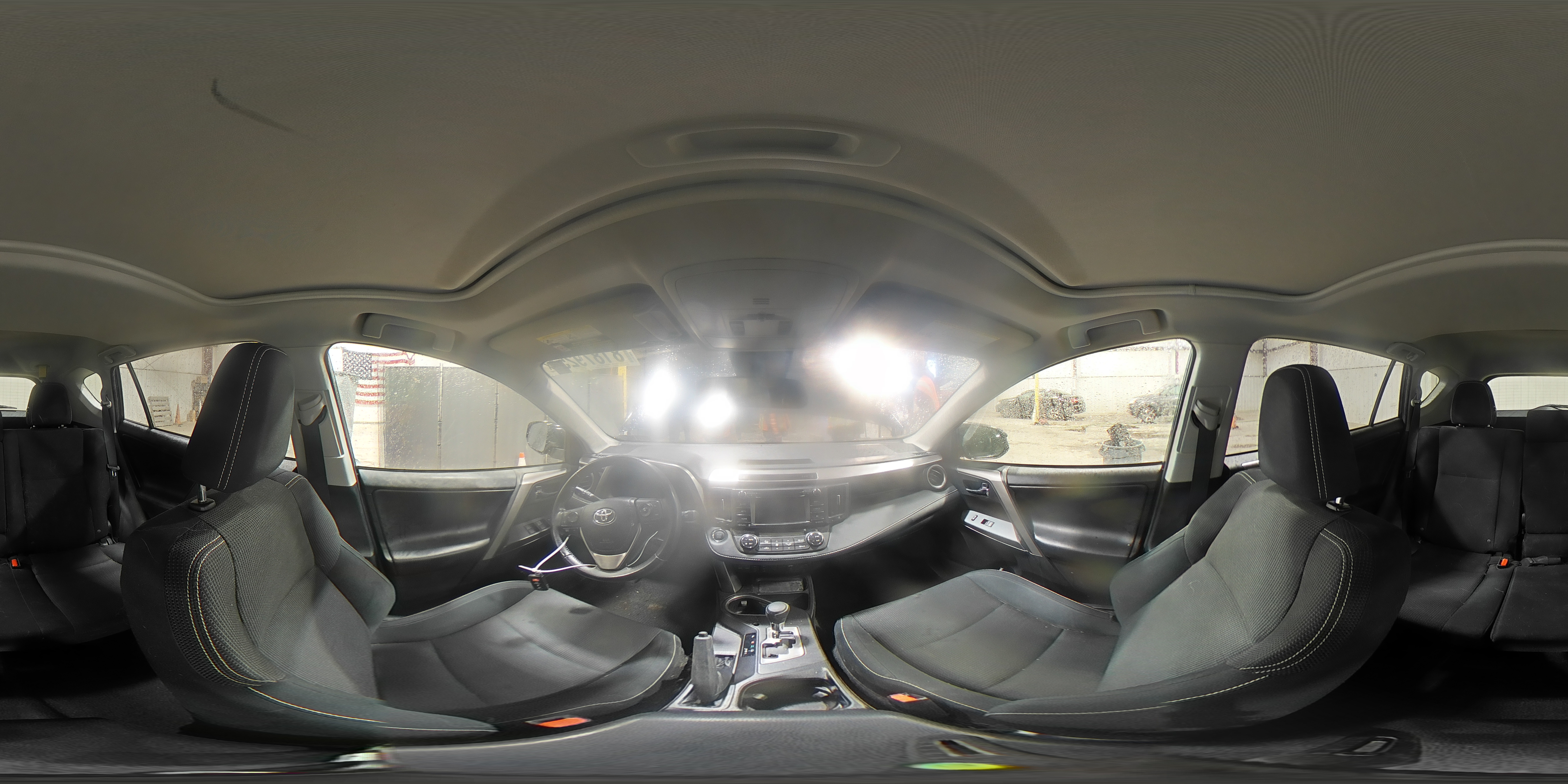 JTMRFREV6JD250402 2018 TOYOTA RAV 4 - Image 16