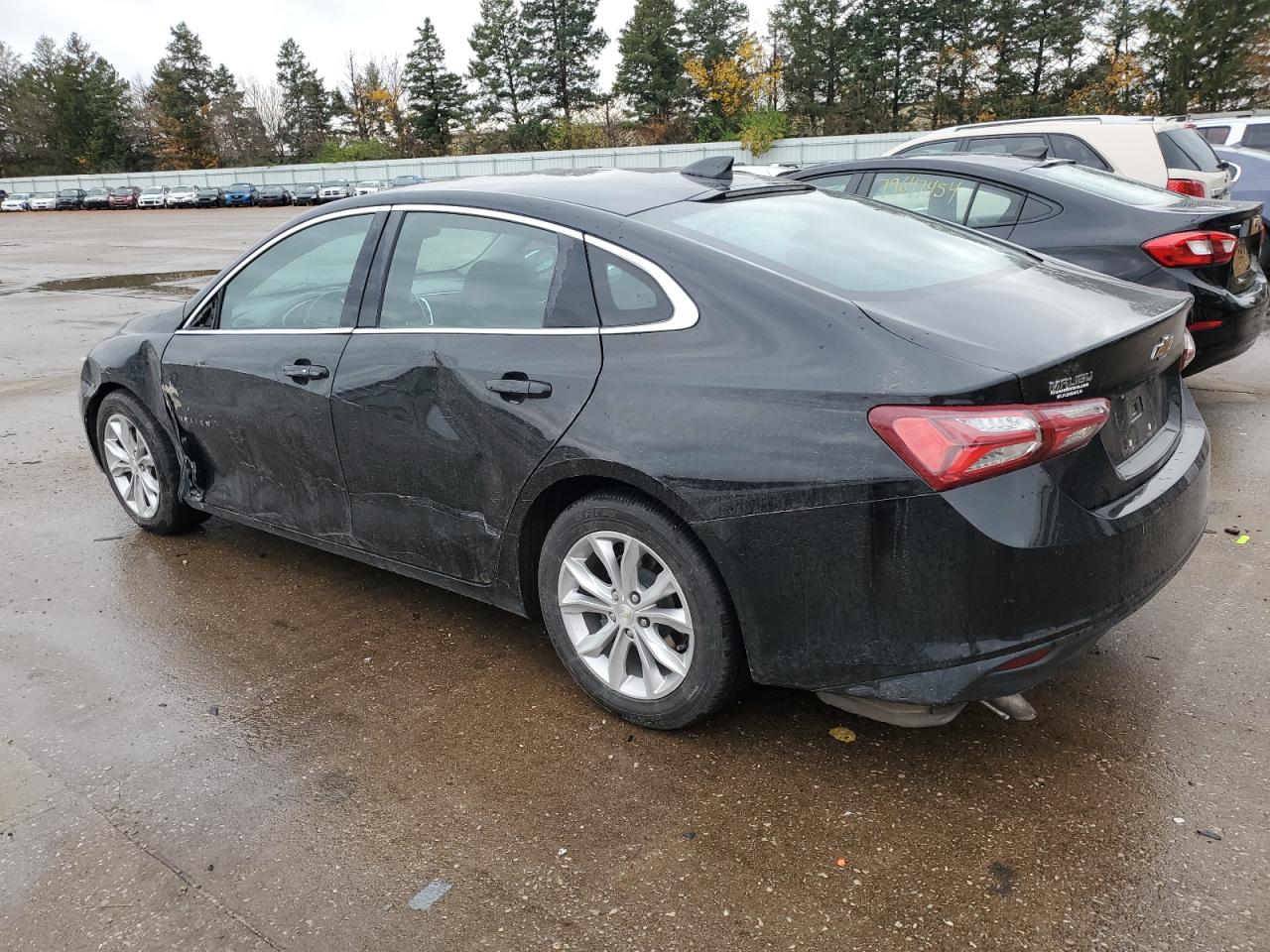 2020 Chevrolet Malibu - Image 2