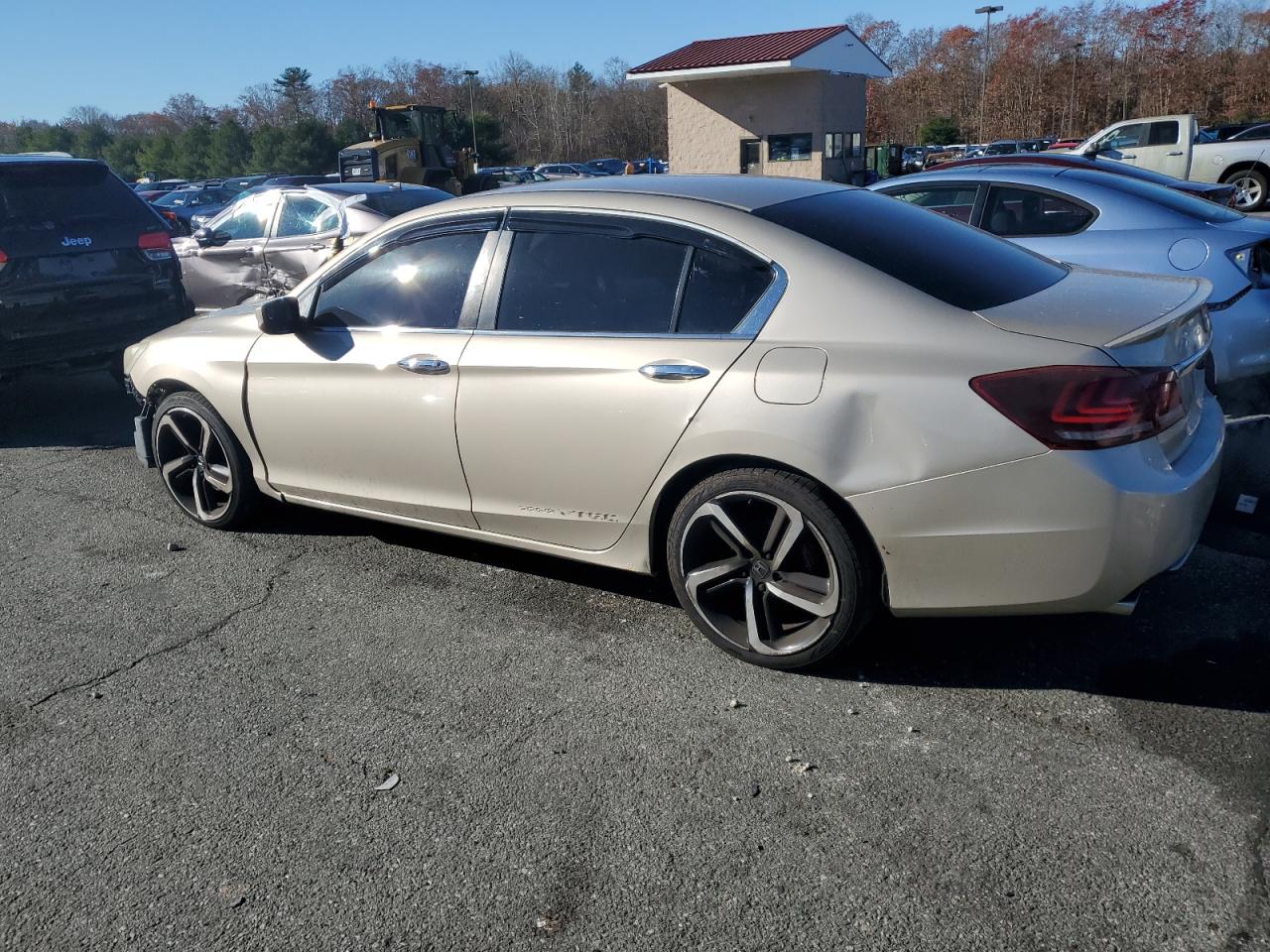 VIN 1HGCR2F52DA266350 2013 HONDA ACCORD no.2