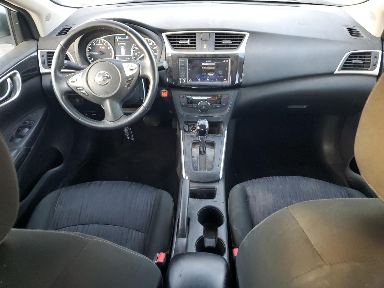2019 Nissan Sentra - Image 8
