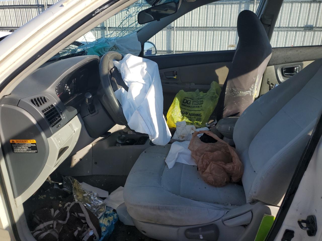 2006 Kia Spectra - Image 7