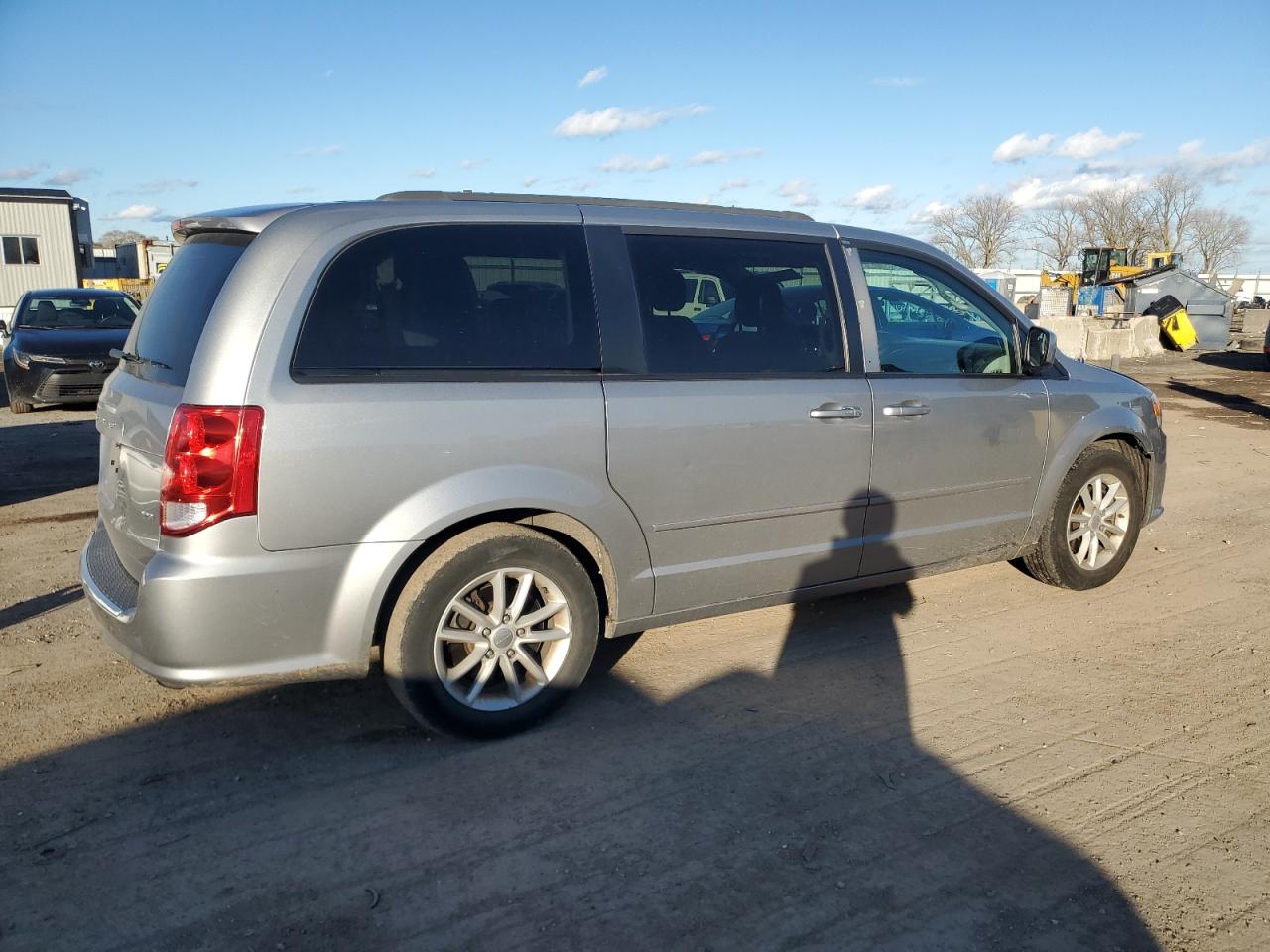 VIN 2C4RDGCG4GR244487 2016 DODGE CARAVAN no.3