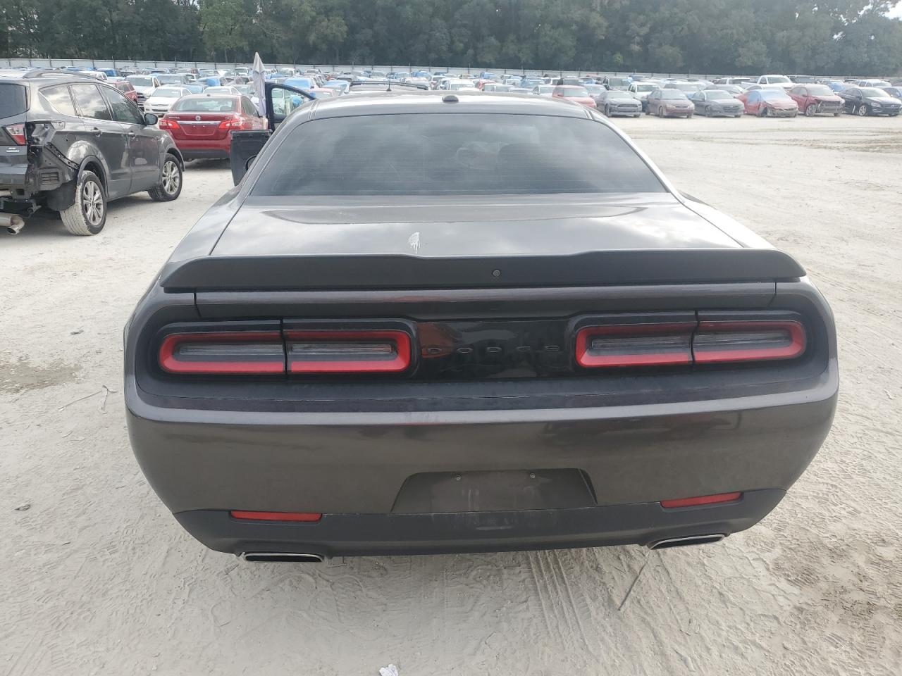 2020 Dodge Challenger Sxt VIN: 2C3CDZAG3LH105802 Lot: 81399454