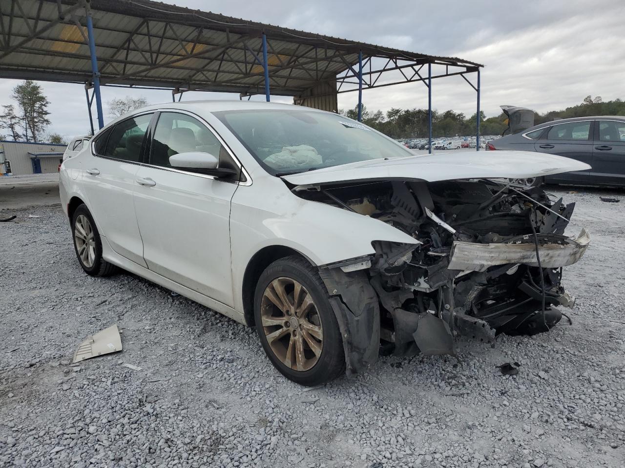 VIN 1C3CCCAB2FN645982 2015 CHRYSLER 200 no.4