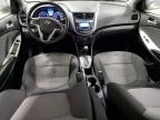 2013 Hyundai Accent Gls للبيع في Milwaukee، WI - Mechanical