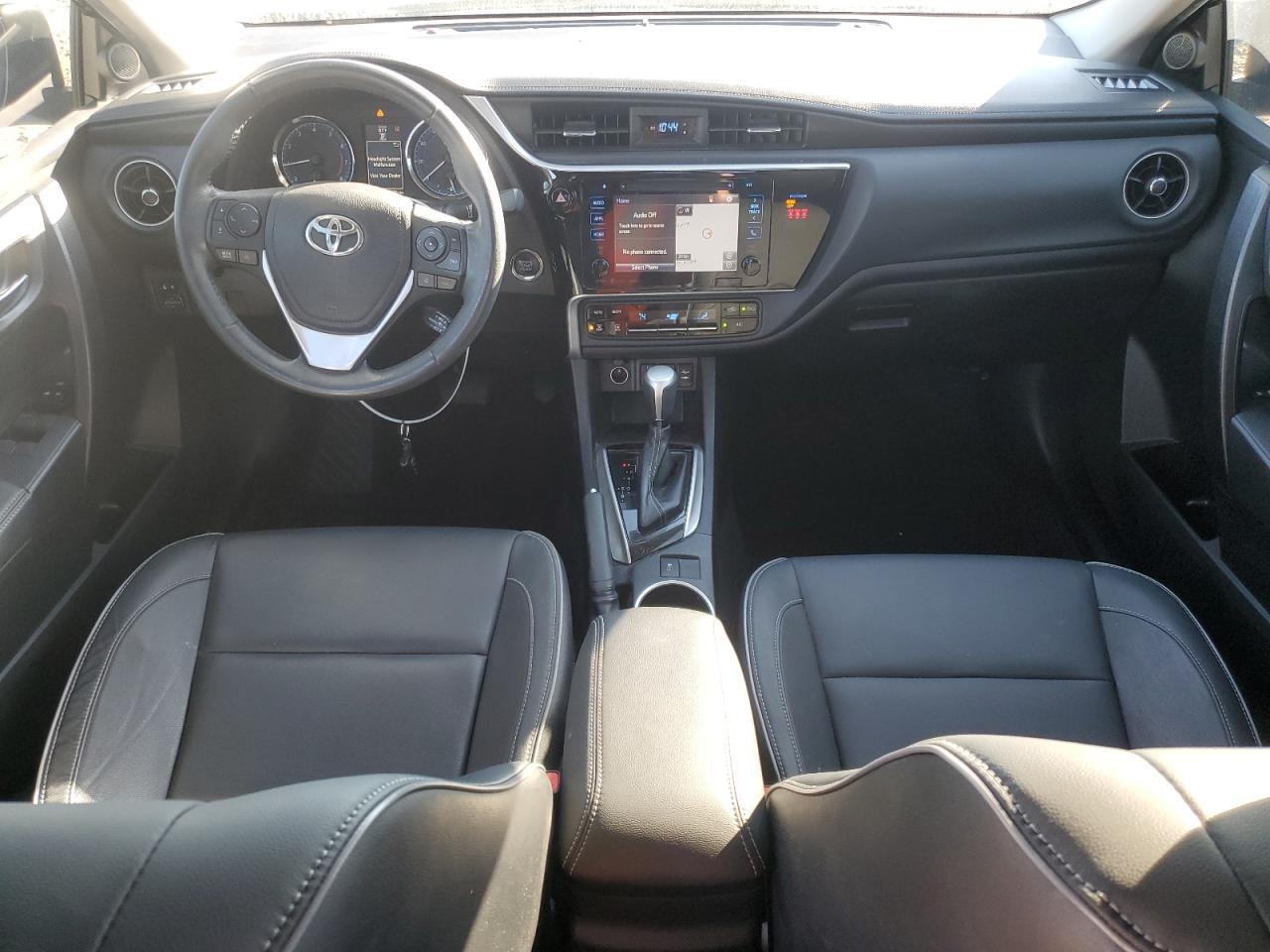 2019 Toyota Corolla L VIN: 2T1BURHE9KC211076 Lot: 80022894