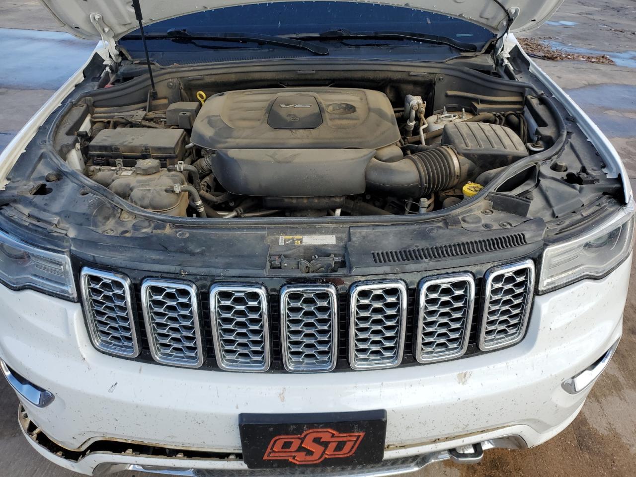 2019 Jeep Grand Cherokee - Image 12