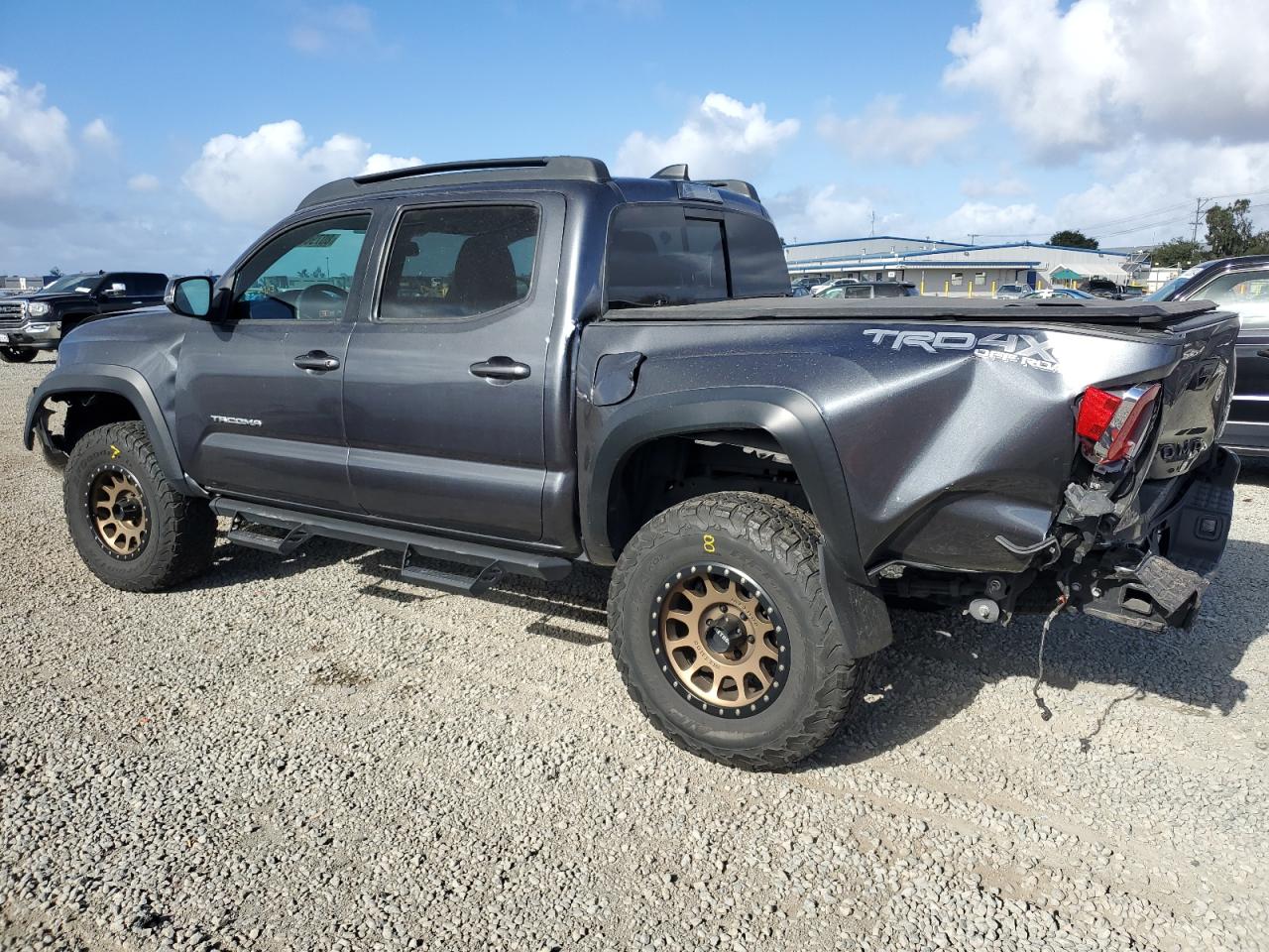 VIN 3TMCZ5AN1MM447112 2021 TOYOTA TACOMA no.2