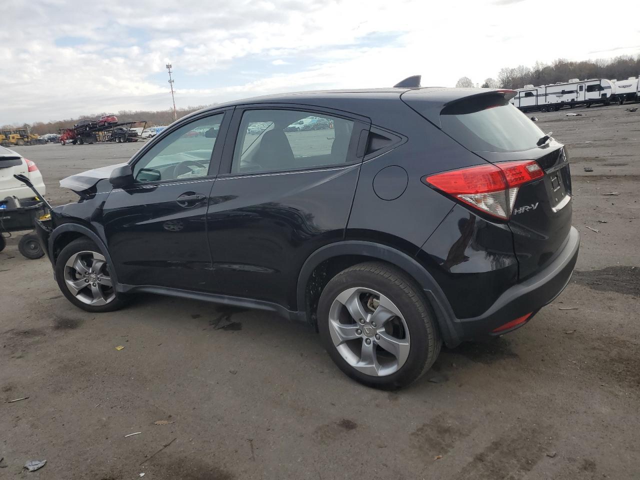 3CZRU6H31KG700230 2019 HONDA HR-V - Image 2