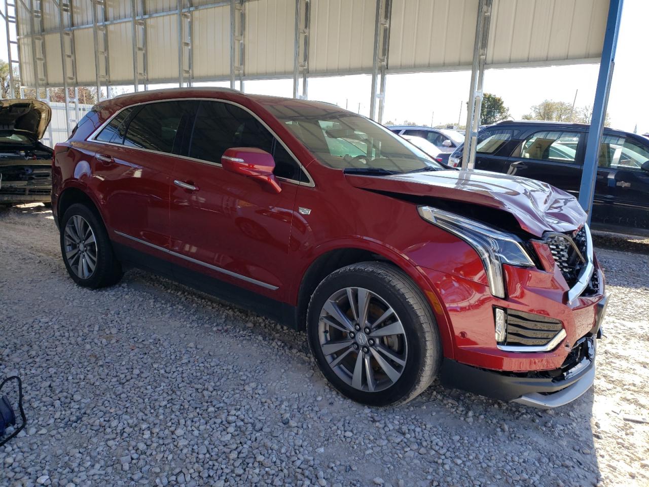 VIN 1GYKNCRS5LZ206683 2020 CADILLAC XT5 no.4