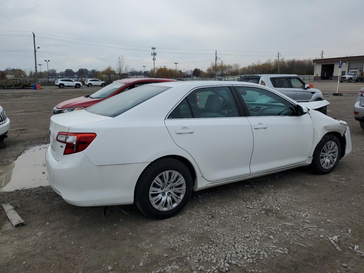 2013 Toyota Camry - Image 3
