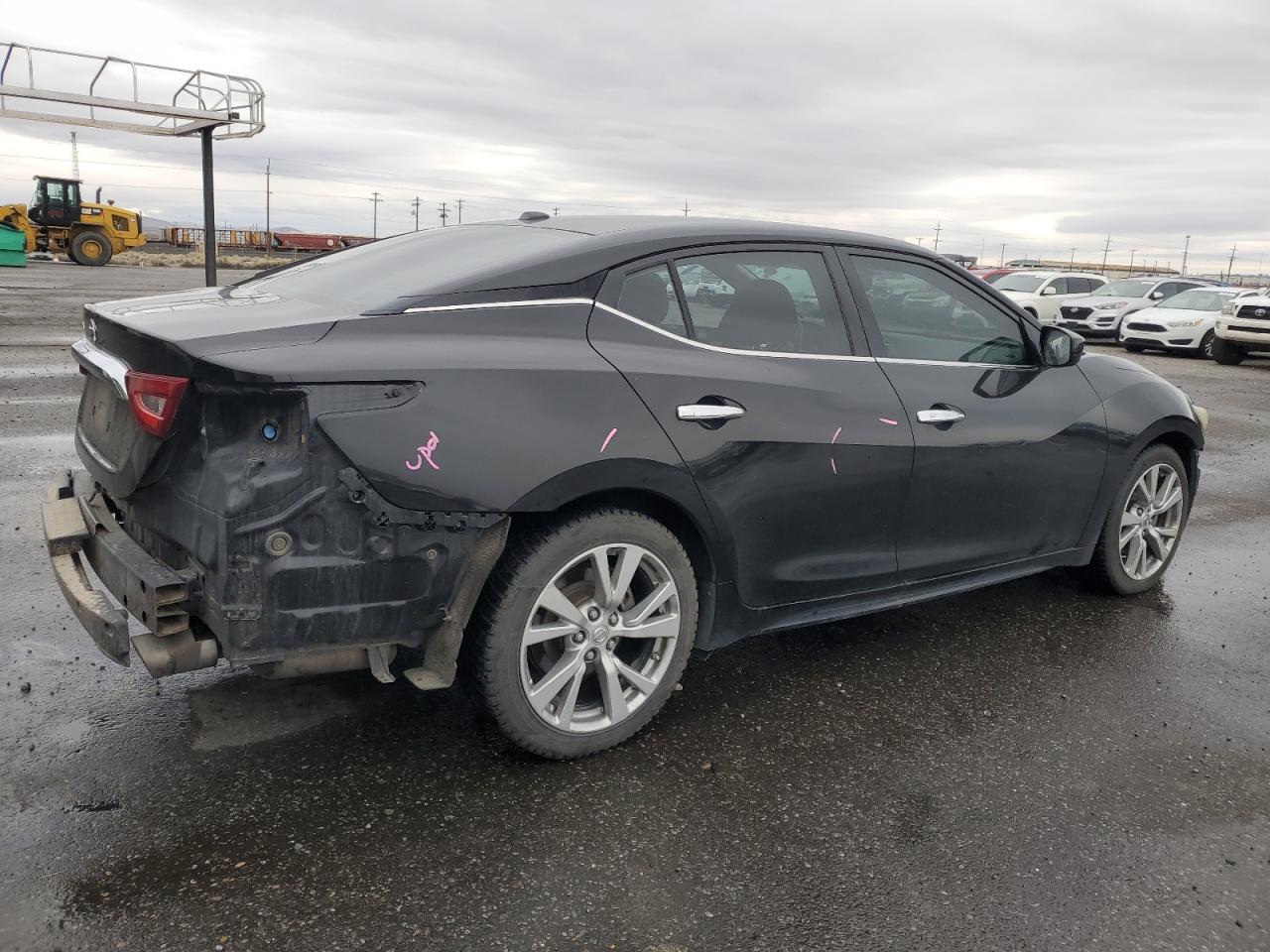 2016 Nissan Maxima - Image 3