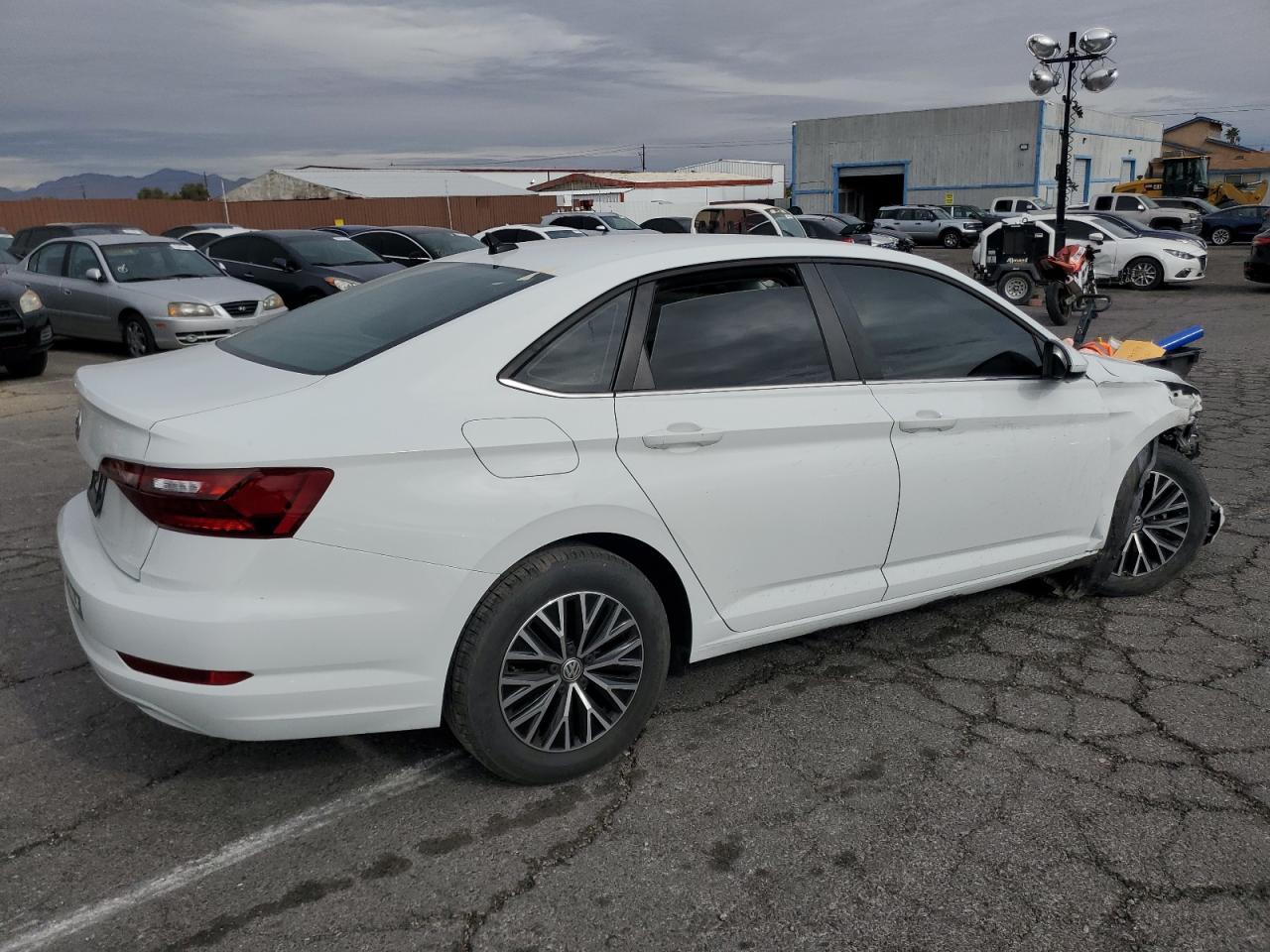 2021 Volkswagen Jetta - Image 3