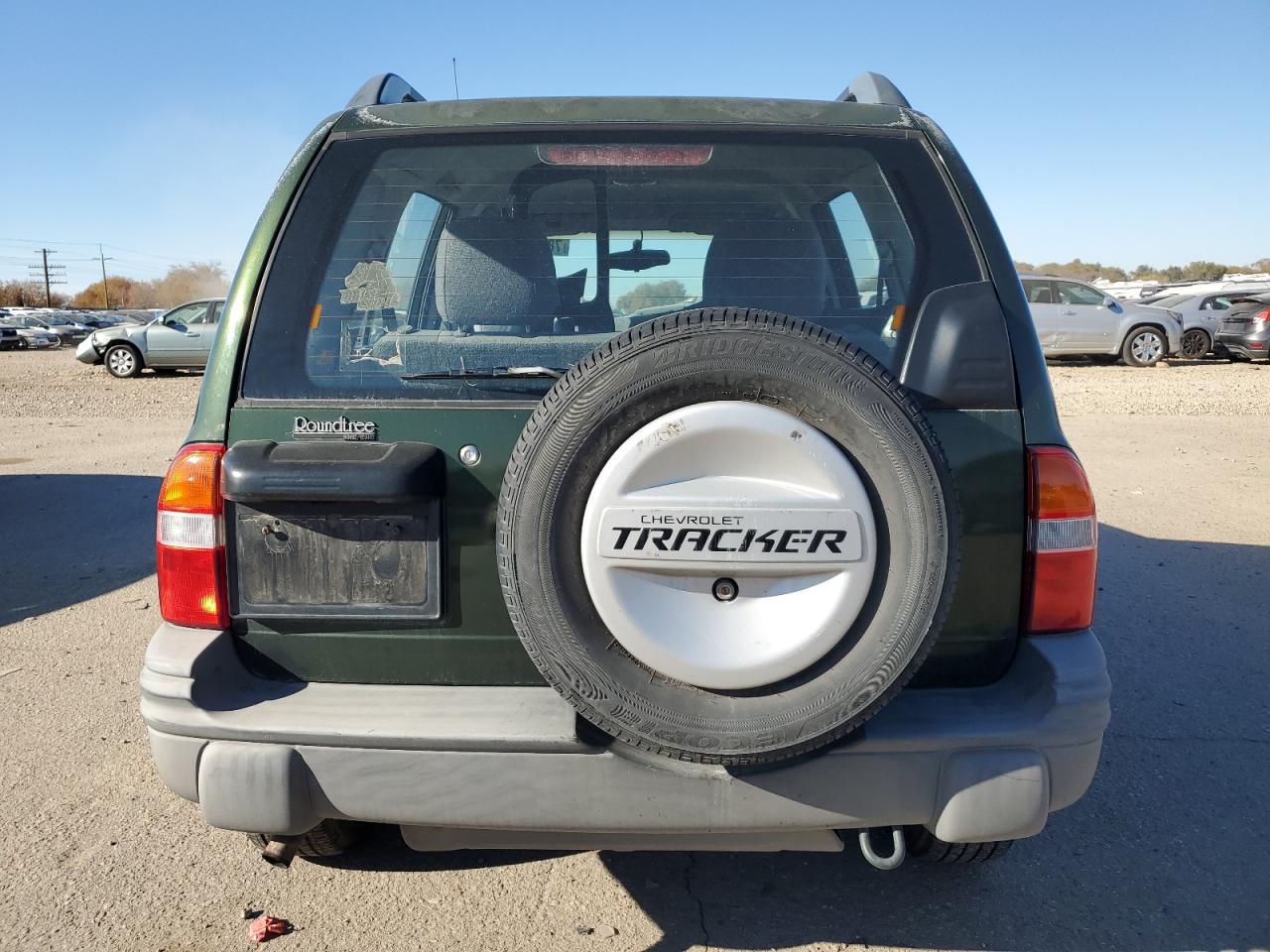 2000 Chevrolet Tracker - Image 6