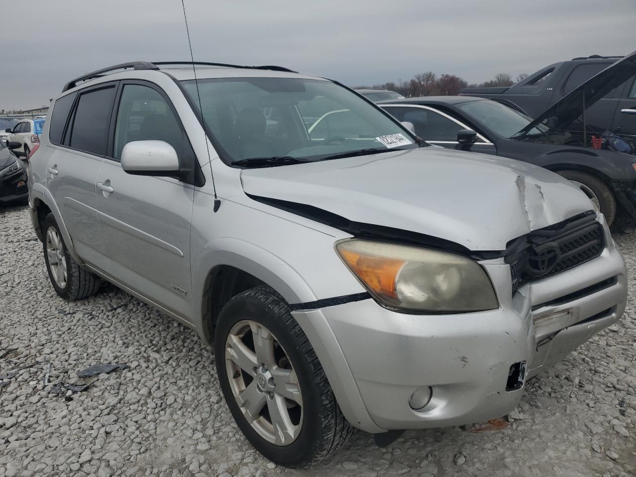 2007 Toyota RAV 4 - Image 4