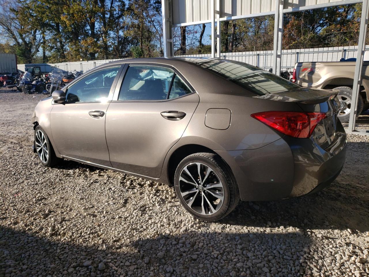 2017 Toyota Corolla - Image 2