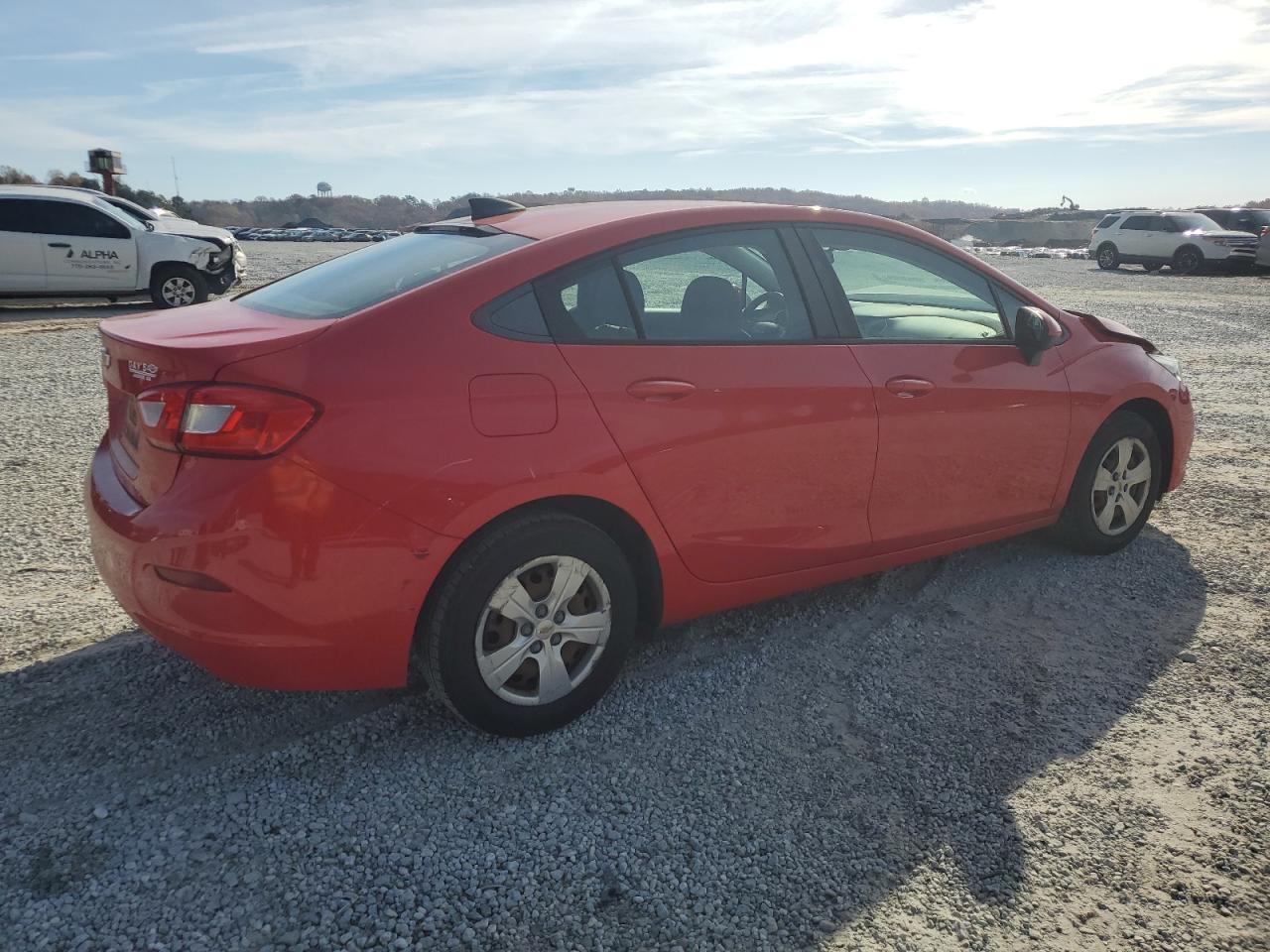 2018 Chevrolet Cruze - Image 3