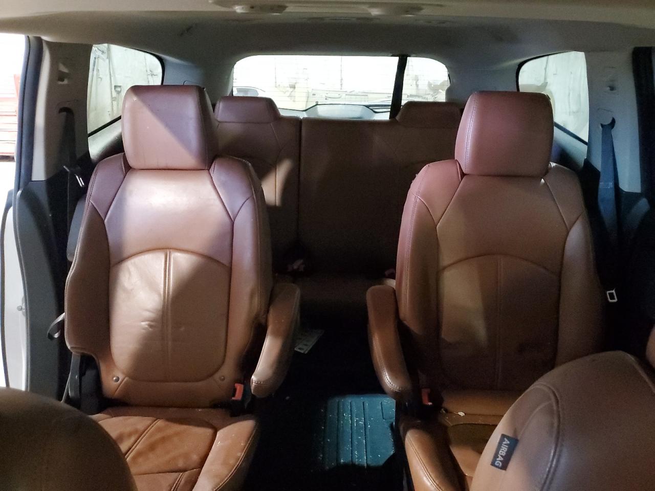 2016 Chevrolet Traverse - Image 10