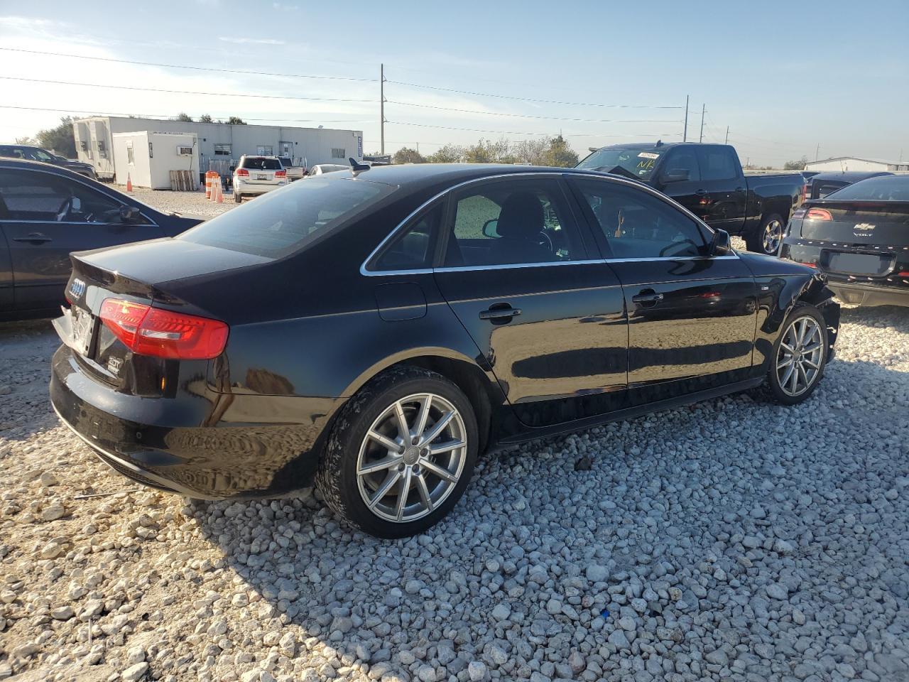 VIN WAUFFAFL4FN035939 2015 AUDI A4 no.3