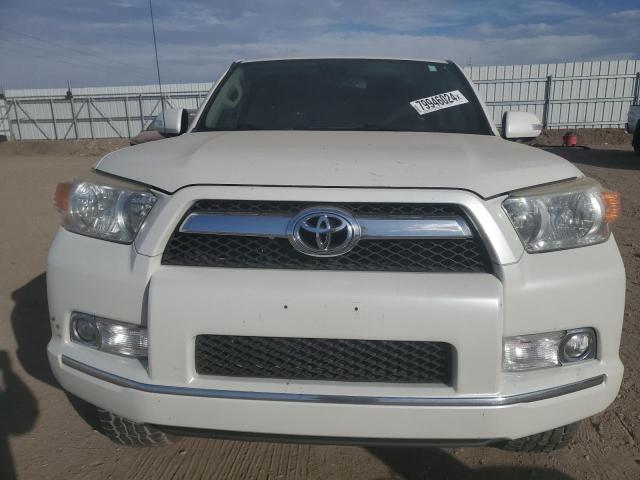 Паркетники TOYOTA 4RUNNER 2013 Білий