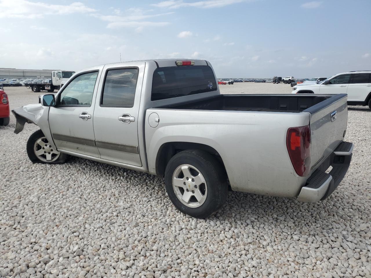 2012 Chevrolet Colorado - Image 2